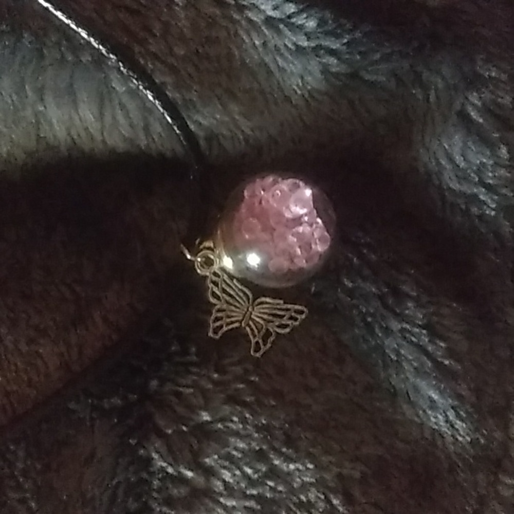 Handmade Necklace - Picture 2 of 3